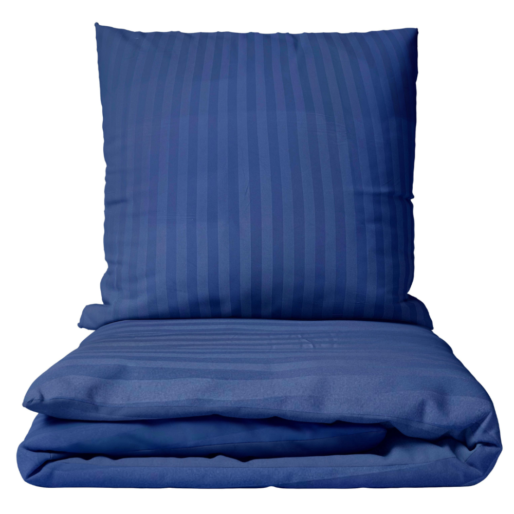 Bettwäsche set "Dark Blue Stripes". Bettwäsche 140x200, 135/140x200 cm, 150x200 cm, 155/160x200 cm, 180x200 cm, 200x200 cm, 200x220 cm. Dunkelblaues bettwäscheset mit elegantem streifendesign, das ihrem schlafzimmer einen hauch von raffinesse verleiht.